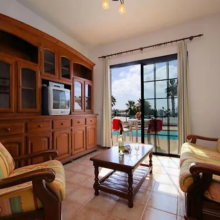 Puerto Del Carmen Sleeps 6 Pool Wifi * Пуэрто дель Кармен