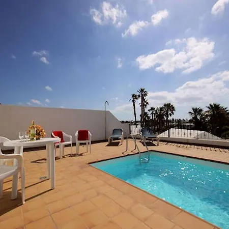 Puerto Del Carmen Sleeps 6 Pool Wifi فيلة